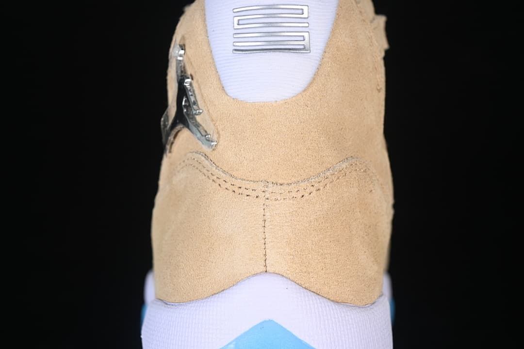 Air Jordan 11