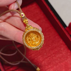 Vintage Gold-Tone Plated Alloy Vajra Pendant Necklace, Choker Length