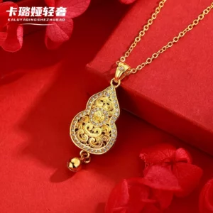 Gold Plated Hollow Hulu Gourd Pendant Necklace for Women