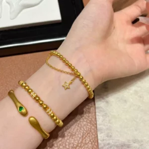 Gold-Tone Star Fringe Chain Bracelet for Women, Fashion Alloy Jewelry