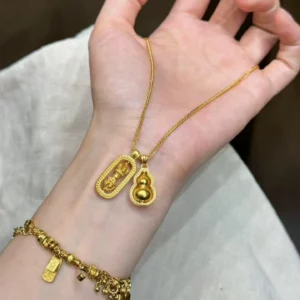 Gold-Tone Hulu Gourd Pendant Necklace with Vajra Motif, Women's Fashion Jewelry