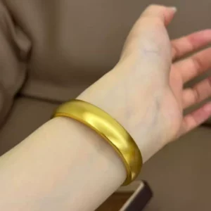 Gold-Tone Openwork Tire Bangle for Women, Minimalist Fashion Jewelry