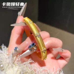 Gold-Tone Alloy New Chinese Style Brushed Diamond Bangle Bracelet