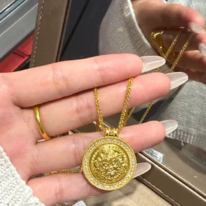 Gold-Tone Alloy Fortune God Luopan Compass Pendant Necklace, Women's Vintage Style