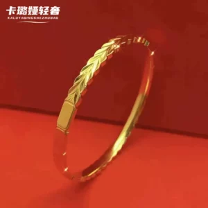 Fashion Gold-Tone Wheat Pattern Bangle Bracelet for Women