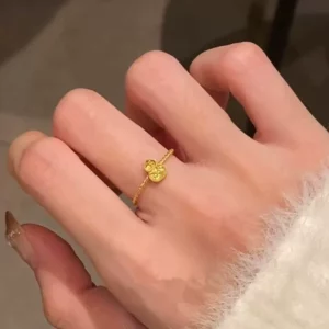 Gold-Tone Hulu Gourd Ring with Fish Scale Texture, Chinese Fortune Motif