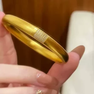 Gold Plated Copper Alloy Plain Slip-On Bangle for Women