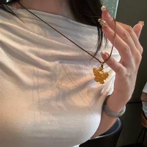 Gold Plated Butterfly Pendant Necklace for Women, Elegant Fashion Jewelry