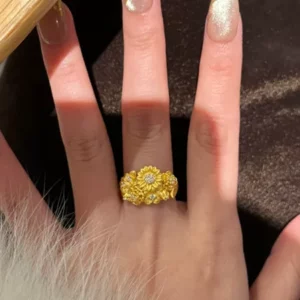 Gold Tone Floral Design Ring for Women Fashion Jewelry