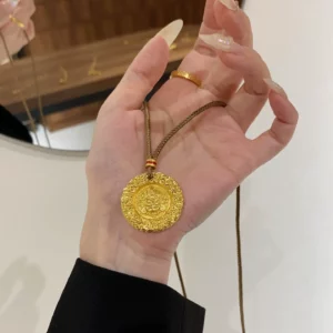 Gold Tone Hammered Texture Wealth God Pendant Necklace for Women