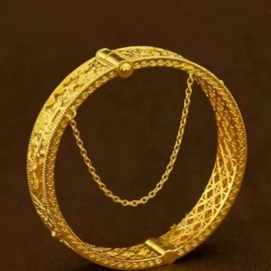 Gold Plated Copper Alloy Magpie on Plum Blossom Bracelet for Women
