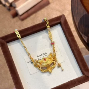 Gold Plated Fox Pendant Necklace for Women, Fashion Layering Jewelry
