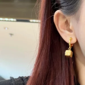 Gold-Tone Faceted Cube Stud Earrings for Women