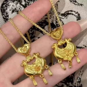 Gold-Tone Fringe Ruyi Pendant Necklace for Women, Fashion Layering Chain