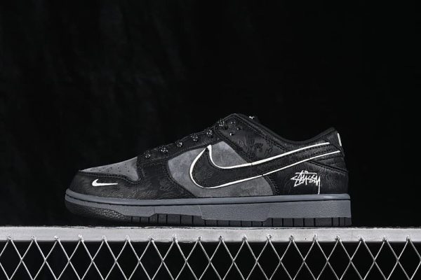 SB Dunk Low Year of the Horse Black