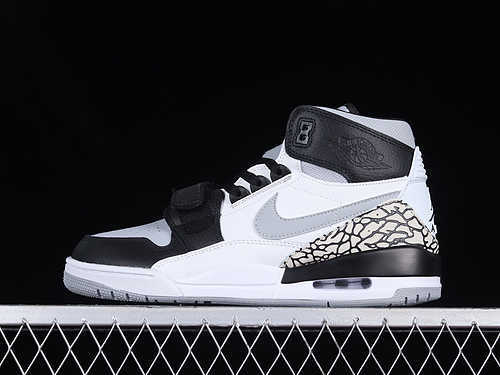 Air Jordan Legacy AJ312 Black/White/Silver