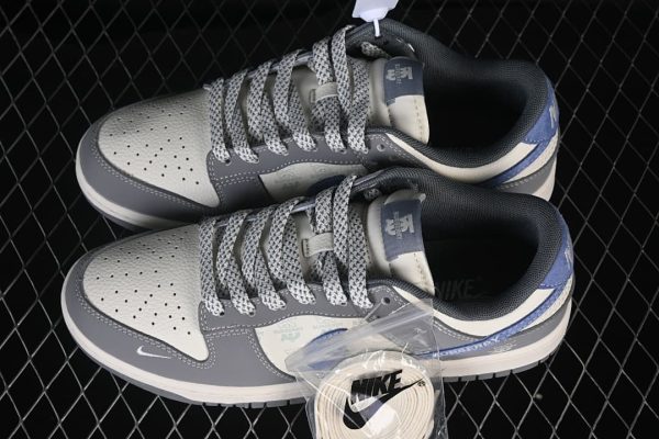 Nike SB Dunk Low Supreme Grey Blue