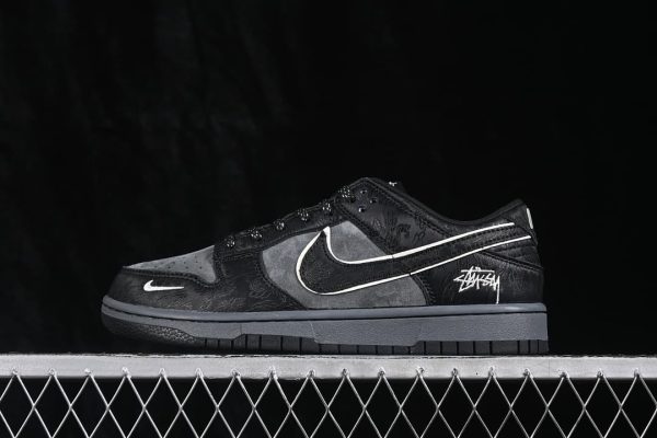 SB Dunk Low Year of the Horse Black