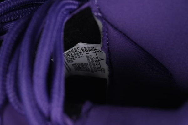 Air Jordan 11 Retro Corduroy Lavender