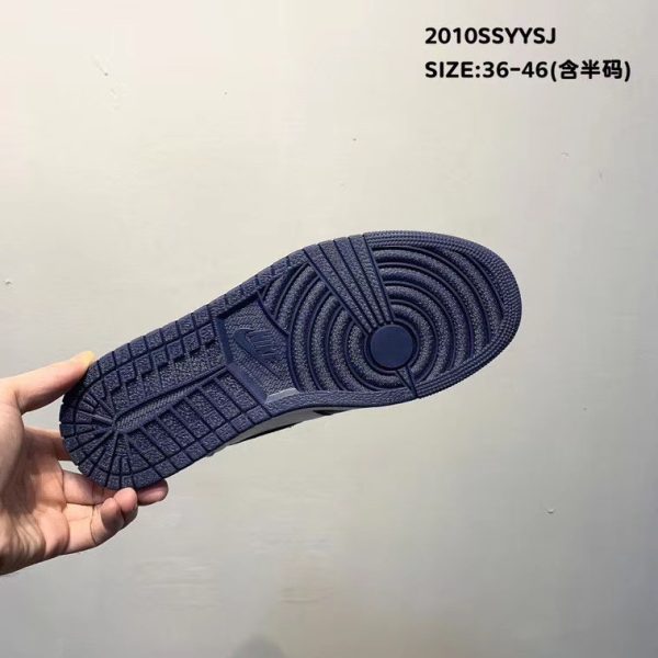Air Jordan 1 High Sail/Obsidian/UNC 10.jpeg Air Jordan 1 High Sail/Obsidian/UNC