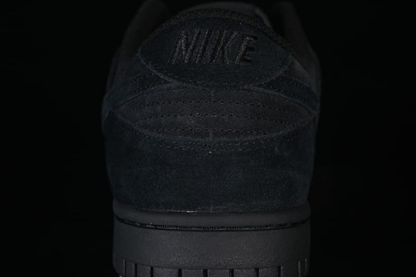 Nike SB Dunk Low Black Suede