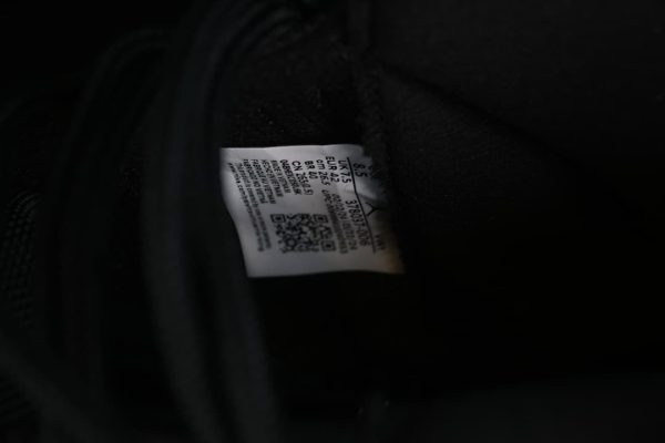 Air Jordan 11 Retro Black