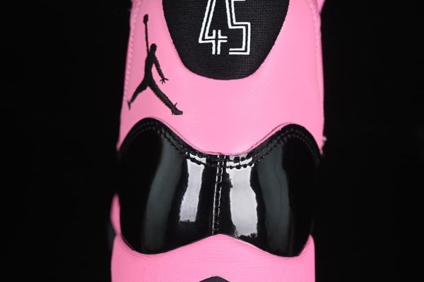 Air Jordan 11 Retro Black Pink