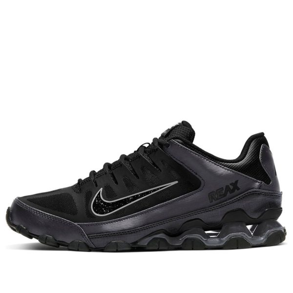 Nike Reax 8 TR Black White