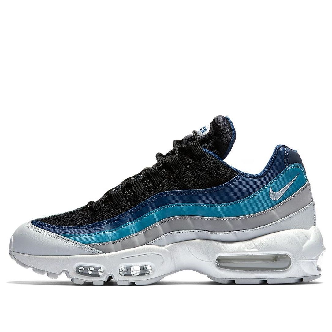 Nike Air Max 95 Essential Reverse Stash