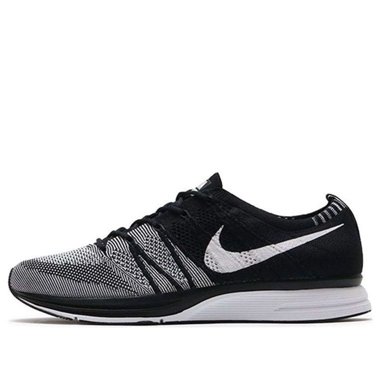 Nike Flyknit Trainer 2018 Oreo