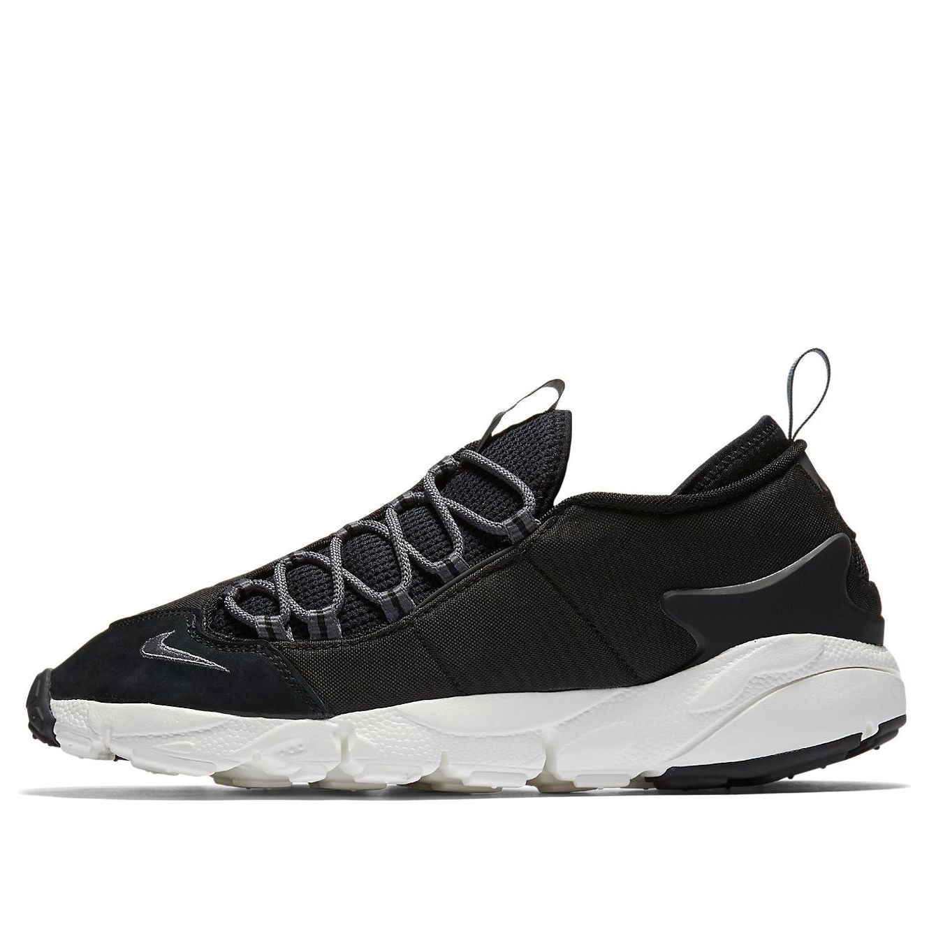main-square_062d7cc9-86ea-4886-9c9b-e80adfad8d9c.jpg Nike Air Footscape NM Black