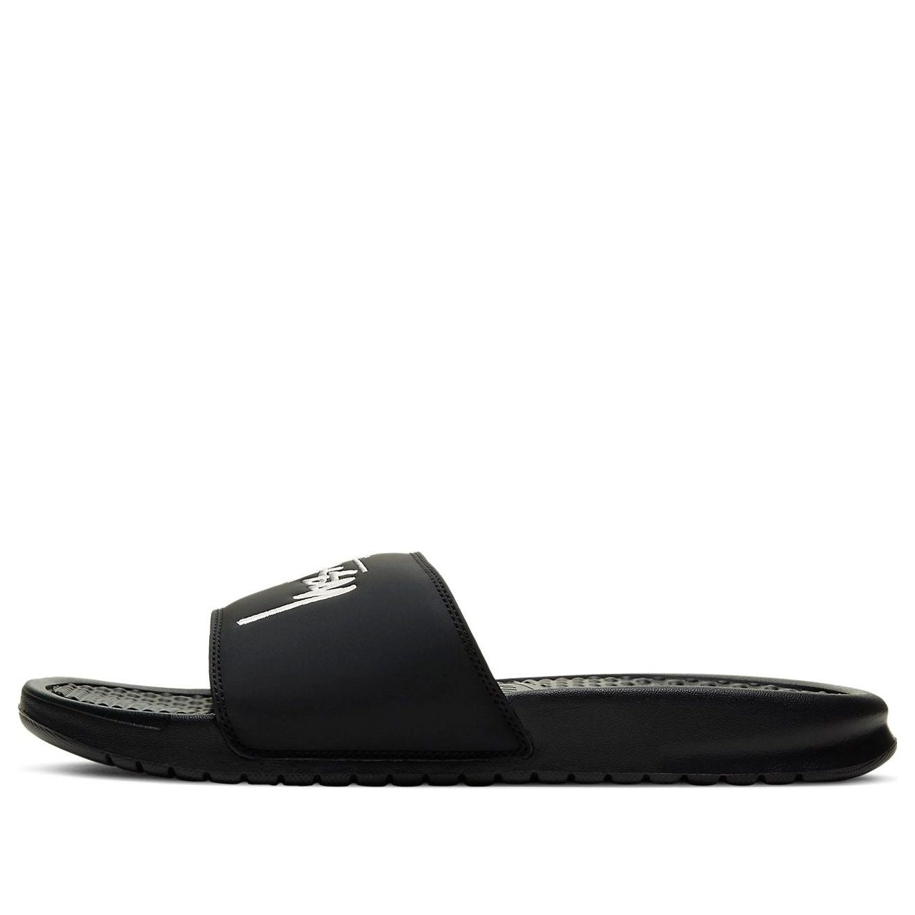 main-square_096ce82d-c2a1-49f8-a45c-98552539ef13.jpg Nike x Stussy Benassi Black Sail