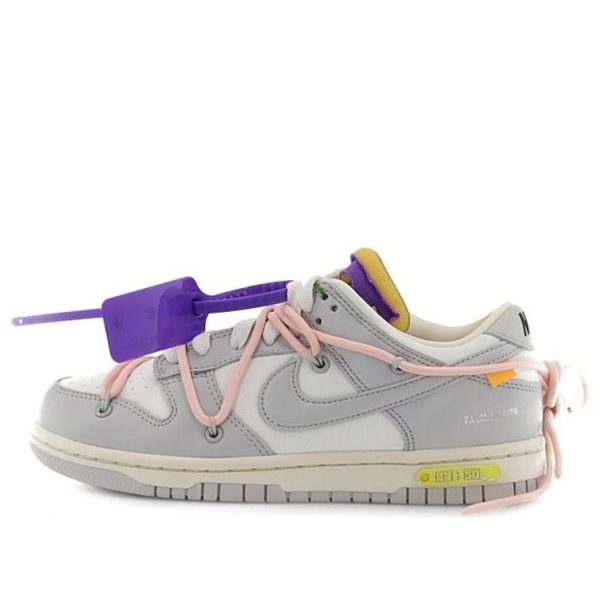 Nike x Off-White Dunk Low Lot 24 of 50