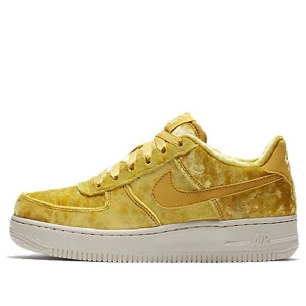 Nike Air Force 1 LV8 Mineral Gold
