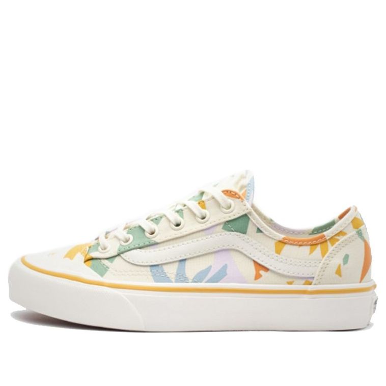 main-square_11b9dc06-fca9-41b1-ae8d-dc8a6a89887d.jpg Vans Leila Hurst Style 36 Decon Surf Shoes Multicolour White