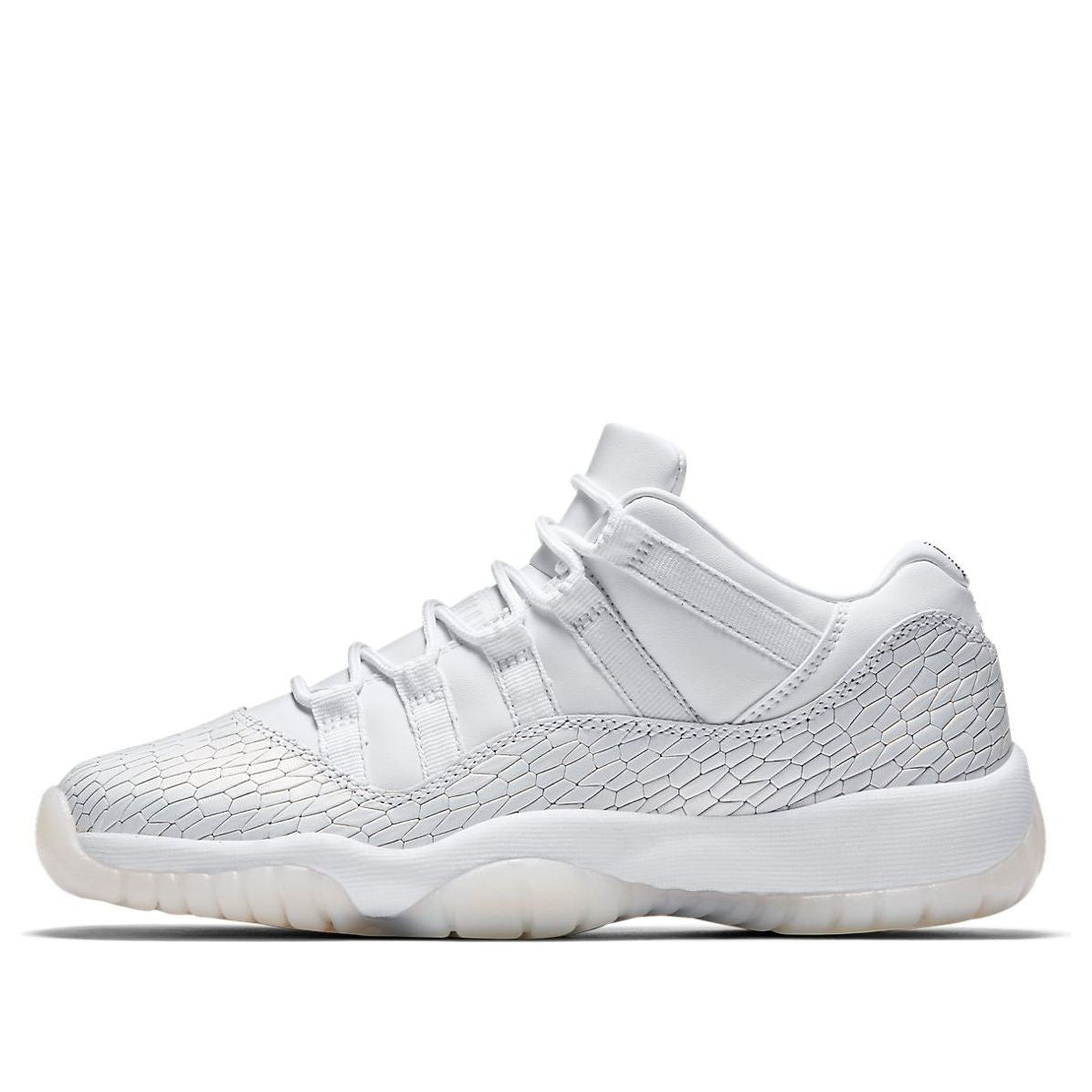 Air Jordan 11 Retro Low Premium Frost White