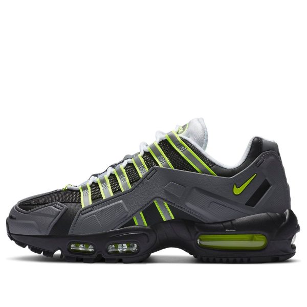 Nike Air Max 95 NDSTRKT Neon