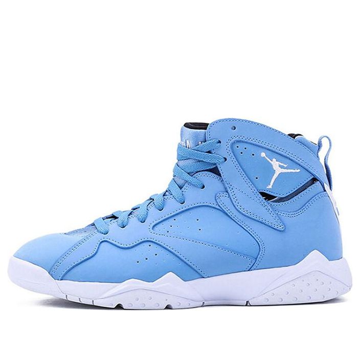 Air Jordan 7 Retro Pantone