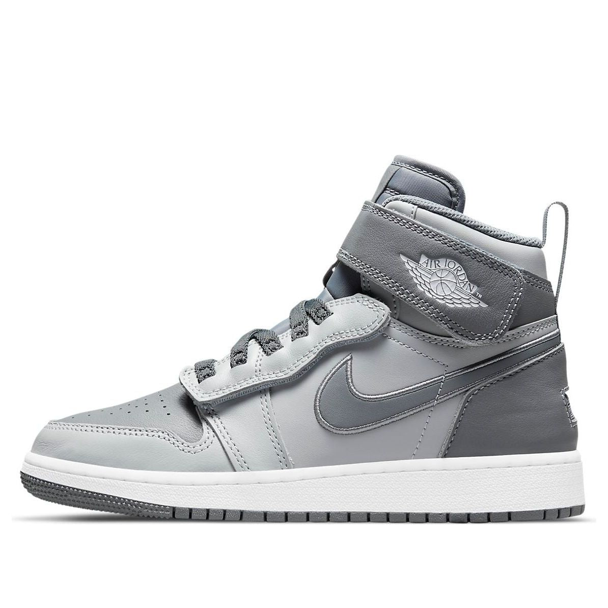 Air Jordan 1 High FlyEase Light Smoke Grey