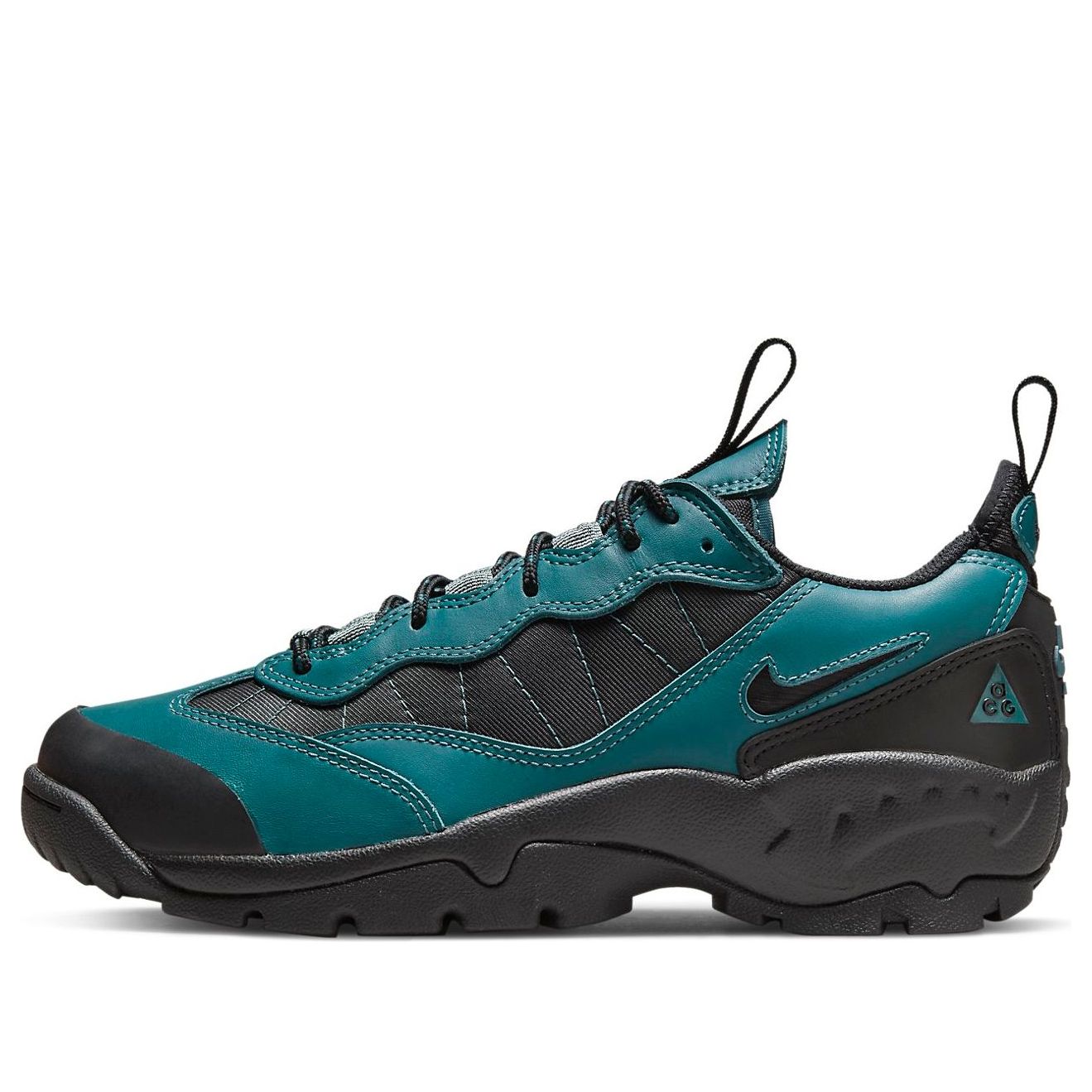 Nike ACG Air Mada Ash Green
