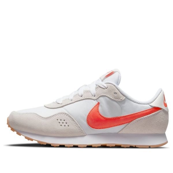 Nike MD Valiant White Orange