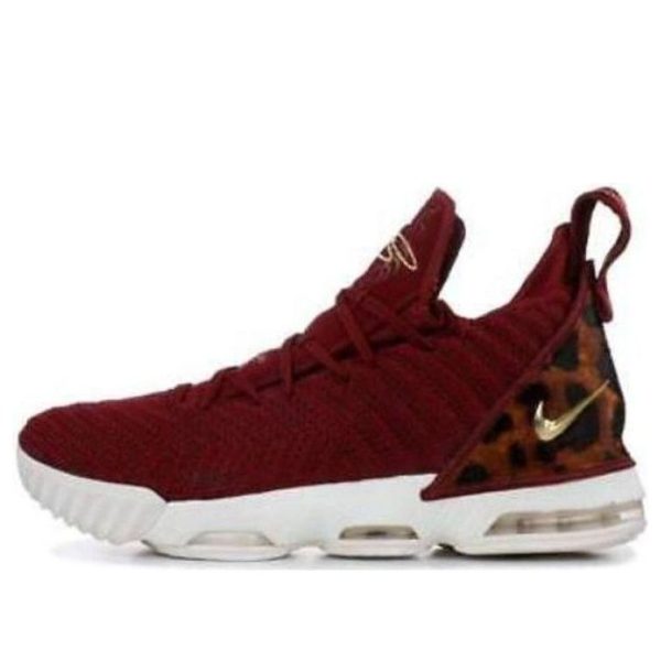 Nike LeBron 16 King