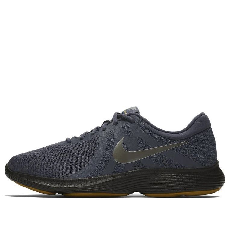 Nike Revolution 4 Gridiron