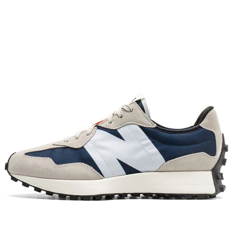 New Balance 327 Outerspace