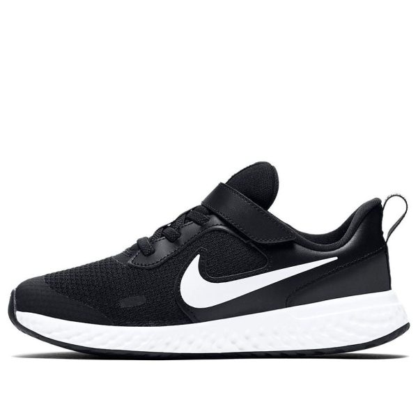 Nike Revolution 5 Black
