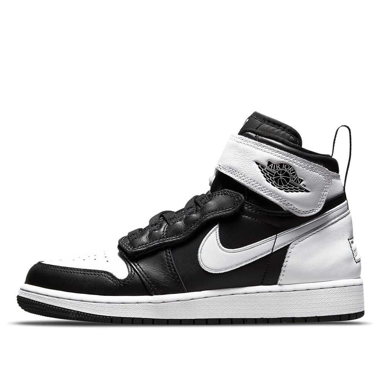 Air Jordan 1 High FlyEase Black White