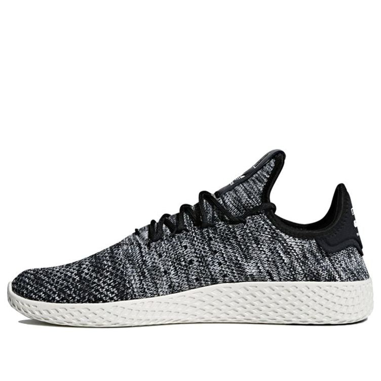 adidas x Pharrell Tennis Hu Primeknit Oreo