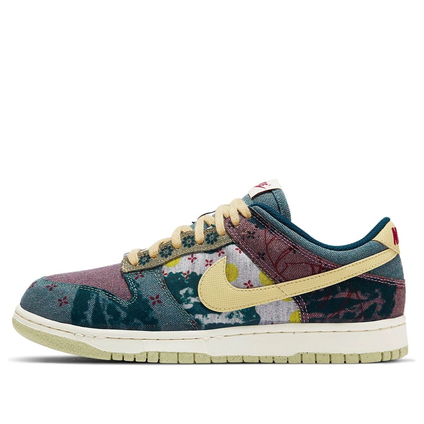 main-square_4b195f67-a02d-49a2-b372-23fab17c8668.jpg Nike Dunk Low Community Garden