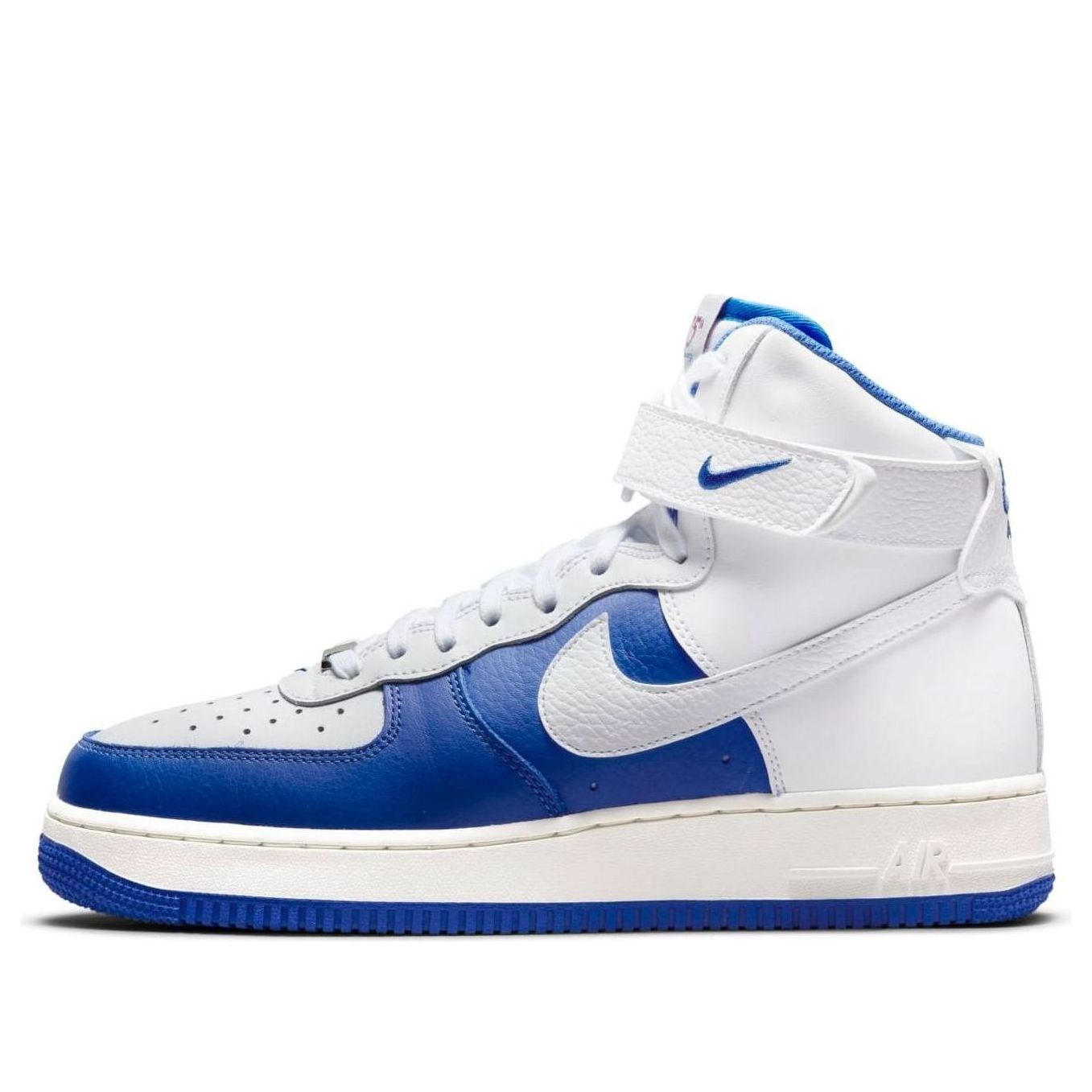 main-square_4bffe6b9-dc64-47f3-8783-6708070d9ea9.jpg Nike x NBA Air Force 1 High 07 LV8 75th Anniversary - Pistons