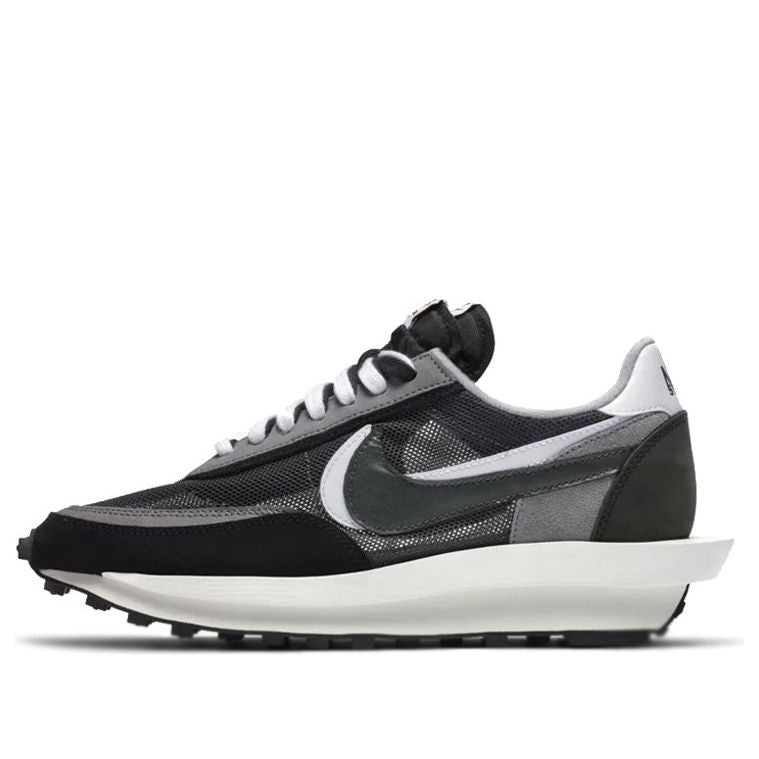 Nike x sacai LDWaffle Black